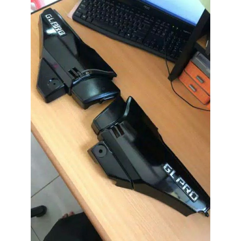 Bodi Body Tengah Tempongan Aki Gl Pro Gl Max Set Emblem
