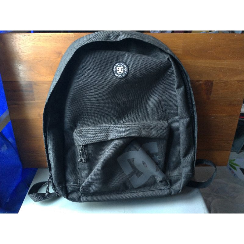DC Backpack Hitam