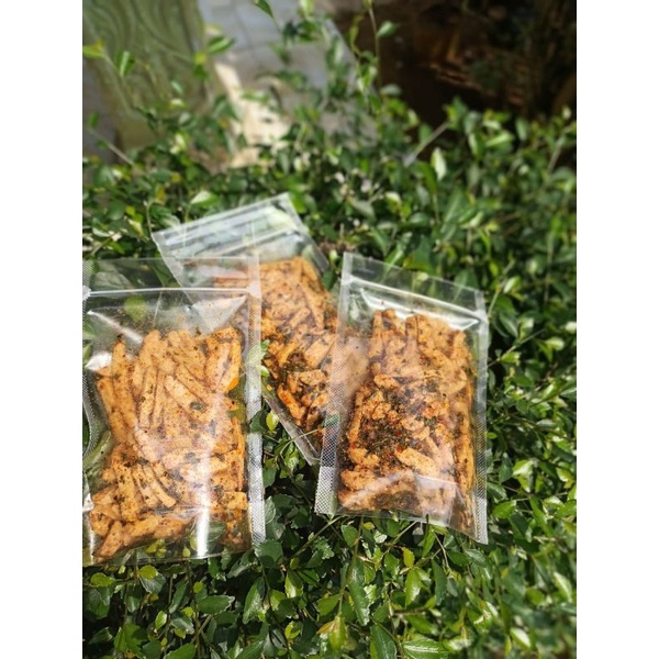 

Basreng daun jeruk 5pcs 100g gratis 1 pcs