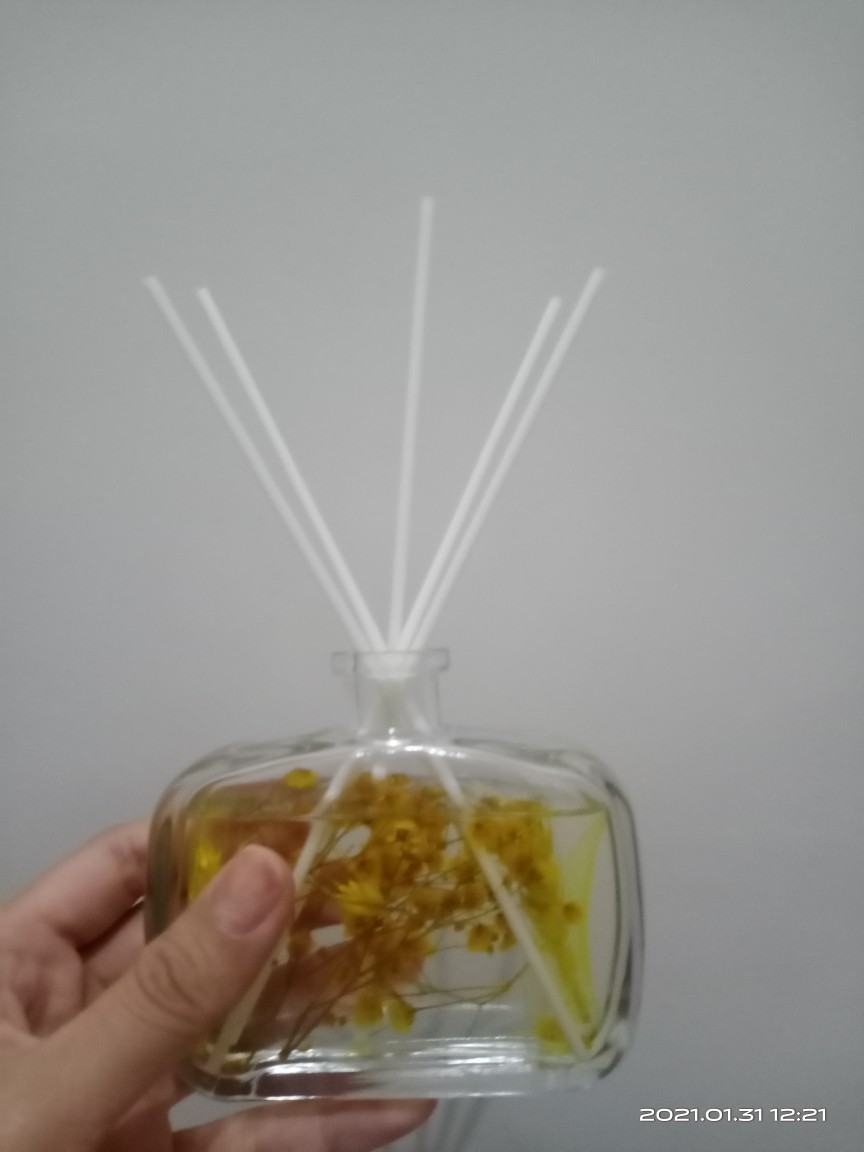 Reed Diffuser 100 Ml Aroma Difuser Dengan Bunga Asli Stick Rattan Rotan Aromatherapy Wiachnn