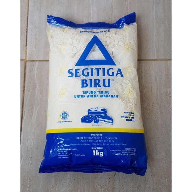 

tepung segitiga biru ekonomis(@1kg)