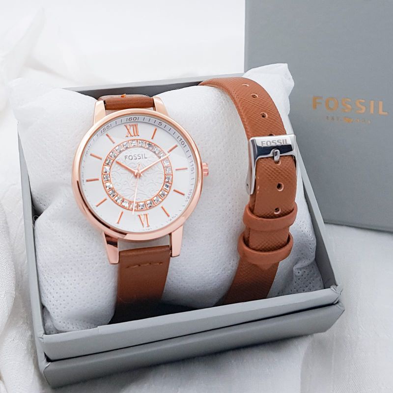 (TR/LV)JAM TANGAN WANITA TALI KULIT PREMIUM NEW COLLECTION FASHION WANITA PLAT KOMBI DIAMOND FREE BO