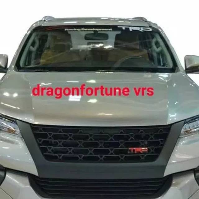 GRILL FORTUNER VRZ 2016 TRD GRILL.