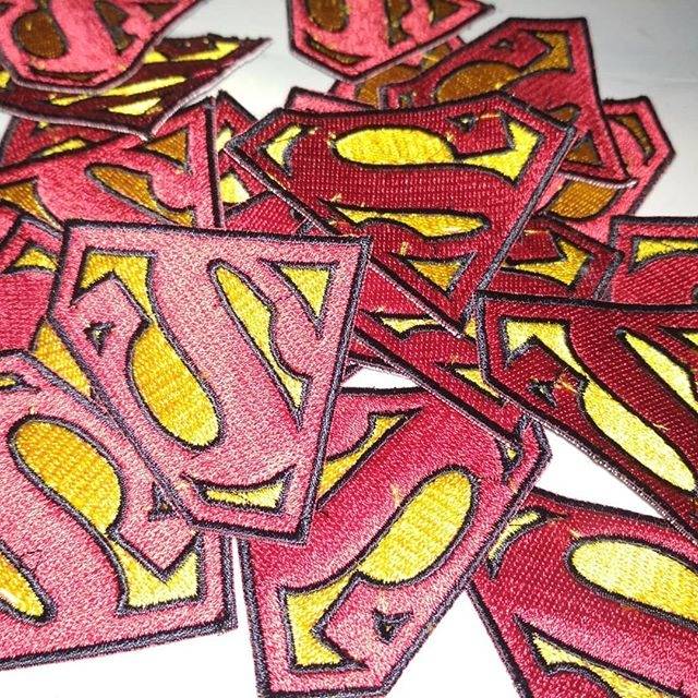 Emblem patch bordir superman