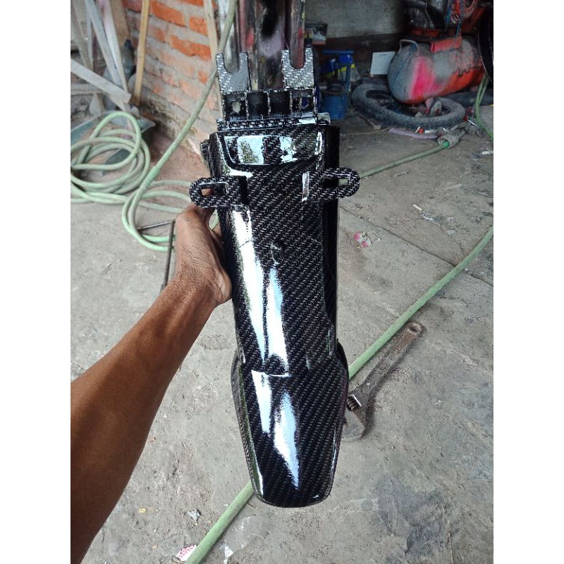 spakbor belakang jupiter z carbon
