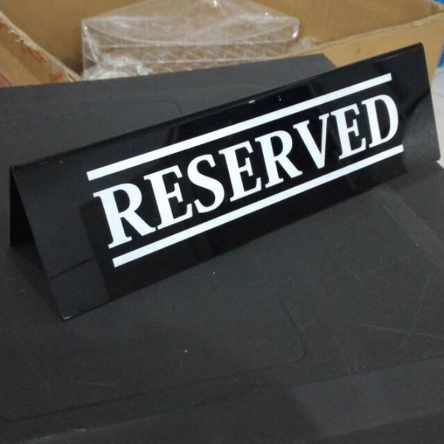 

Acrylic name tage/acrylic reserved