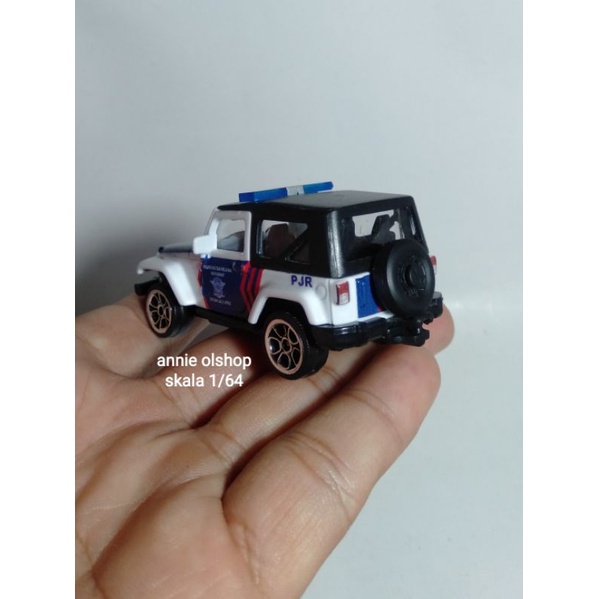Image of diecast majorette jeep rubicon 1/64 custom polisi Indonesia pjr #2