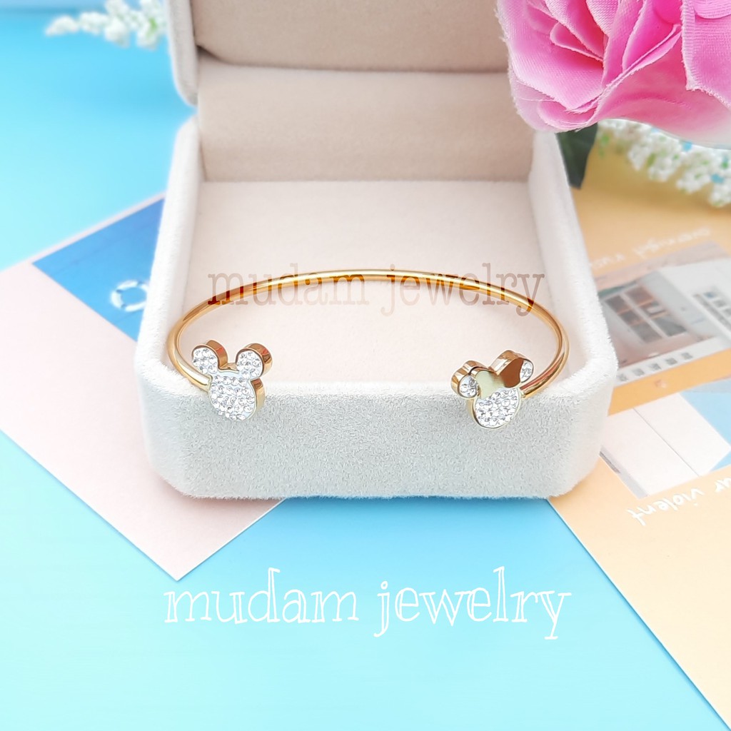 Gelang Titanium Minnie dan Mickey Dengan Kristal Putih Artifisial