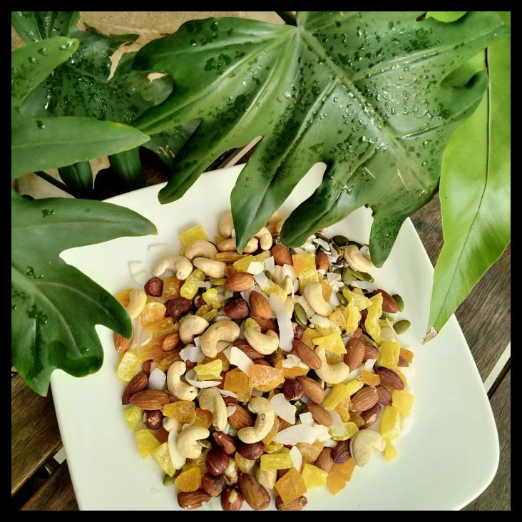 

DISKON TERBATAS !!! BEST BUY!! 2PACKS TRAILMIX PREMIUM DELIGHTS & TROPICAL DELIGHTS@200GR TERLARIS