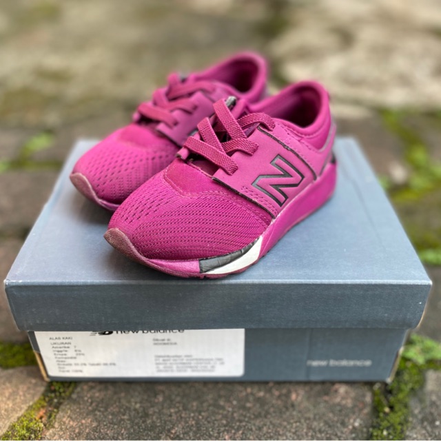 new balance 13 wide
