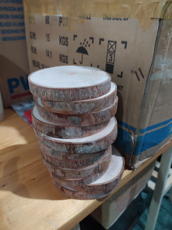 Wood Slice Potongan Kayu Mahoni Diameter 11 Cm