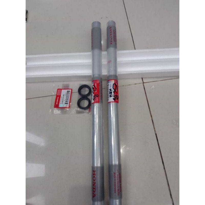 as sok depan sepasang kanan dan kiri Honda Win.original