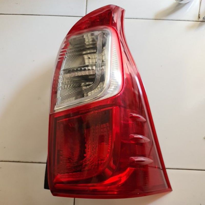 Stoplamp Lampu Belakang Avanza Xenia 2015-2018 ORIGINAL kanan atau kiri