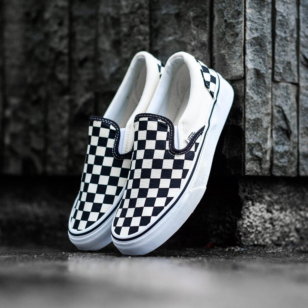 [BNIB] SNEAKERS VANS CLASSIC SLIP ON CHCKERBOARD BW ORIGINAL SEPATU-2