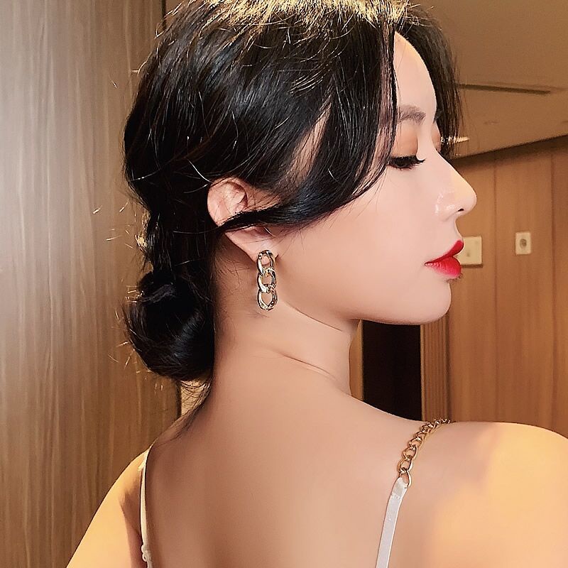 [Harga Grosir]Anting Hoop Rantai Menjuntai Liontin Prismatik Bahan Logam Gaya Elegan Untuk Aksesoris Pengantin Wanita/Hot Sale