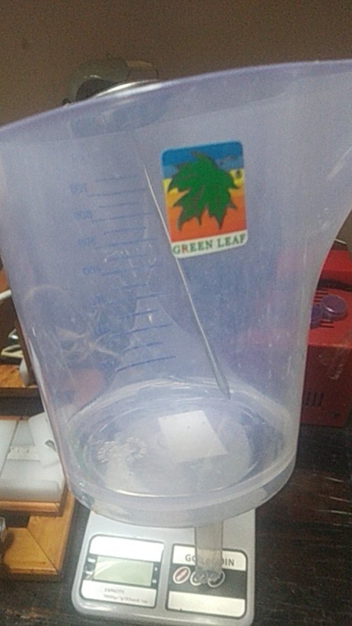 Gelas Ukur Takar 700 Ml Corong / Mulut Panjang