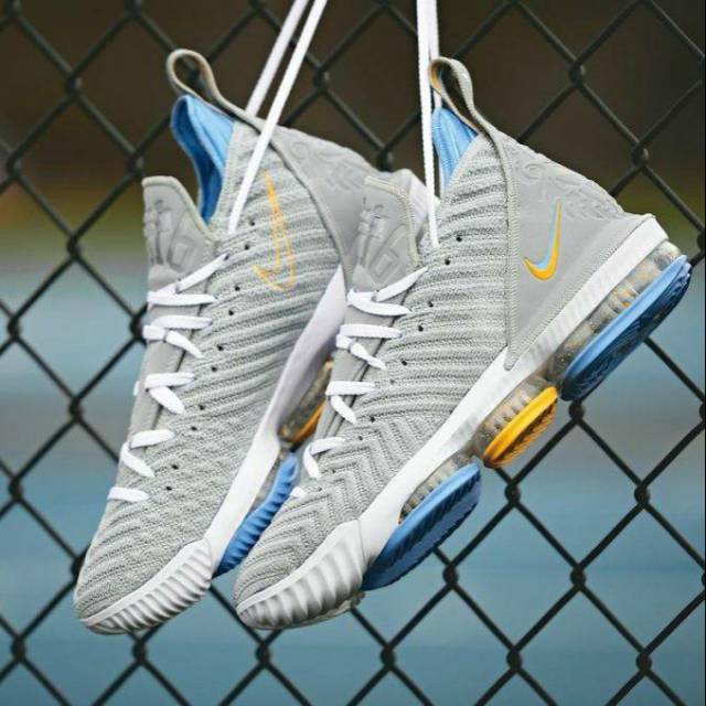lebron 16 minneapolis lakers