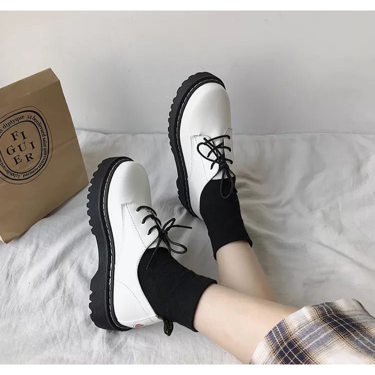 SEPATU WANITA DOCMART LOAFERS  WHITE DOF PREMIUM BEST SELLER WHT 01