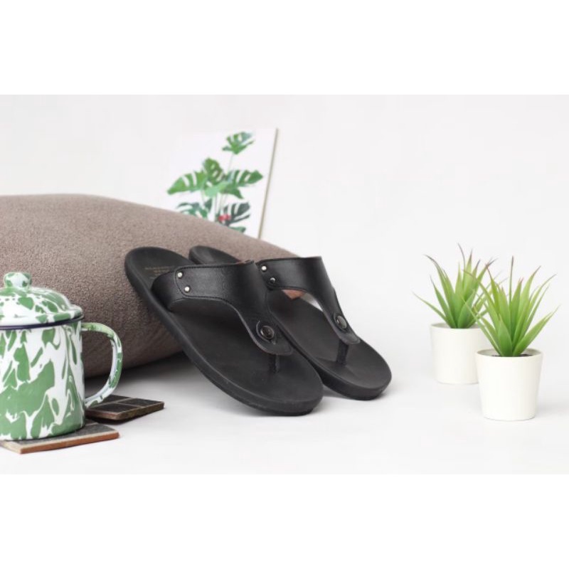 Sandal Jepit Pria Kulit Asli Original CEVANY CEVANY CLOVER BLACK SERIES Sandal Kasual Santai Origina
