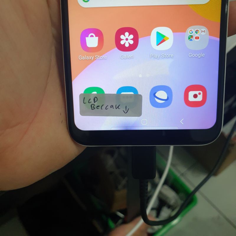 Samsung A11 Minus Bercak