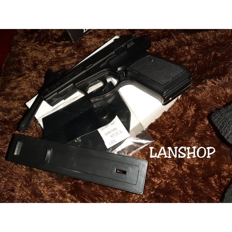 KOREK API UNIK PISTOL MAKAROV