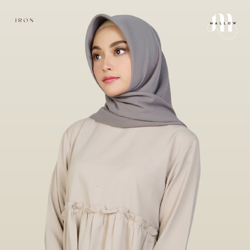 Basic Voal Hijab Segiempat Premium Voal by Mallow Hijab-Iron