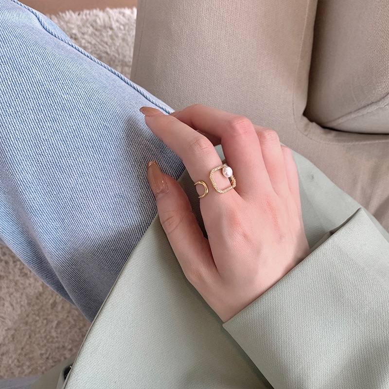 Cincin Mutiara Imitasi Bentuk Kotak Adjustable Gaya Korea Untuk Wanita