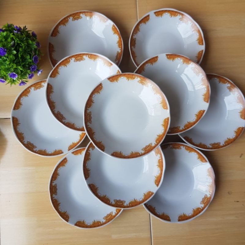 PIRING KERAMIK MOTIF MAHKOTA