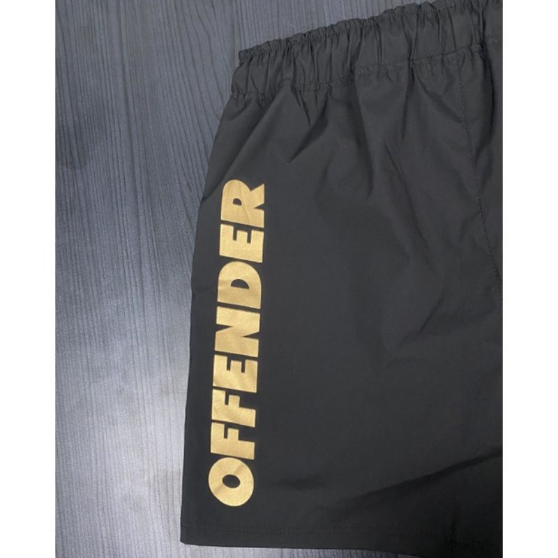 CELANA PENDEK WEEKEND OFFENDER