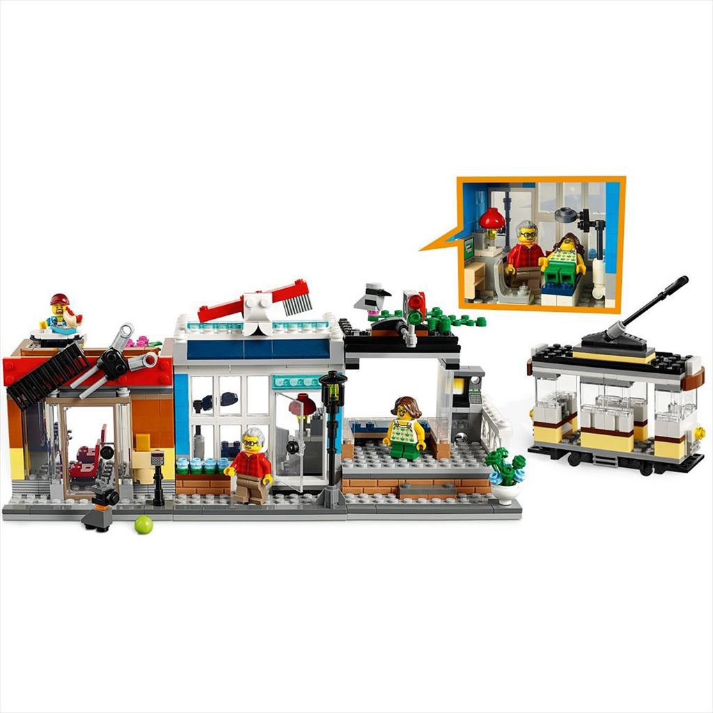 LEGO Creator 31097 Townhouse  Pet Shop and Cafe