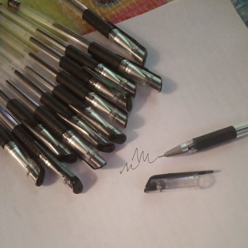 

pulpen gel murah hitam