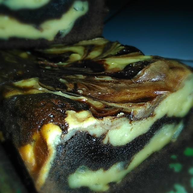 

Cheesy brownies
