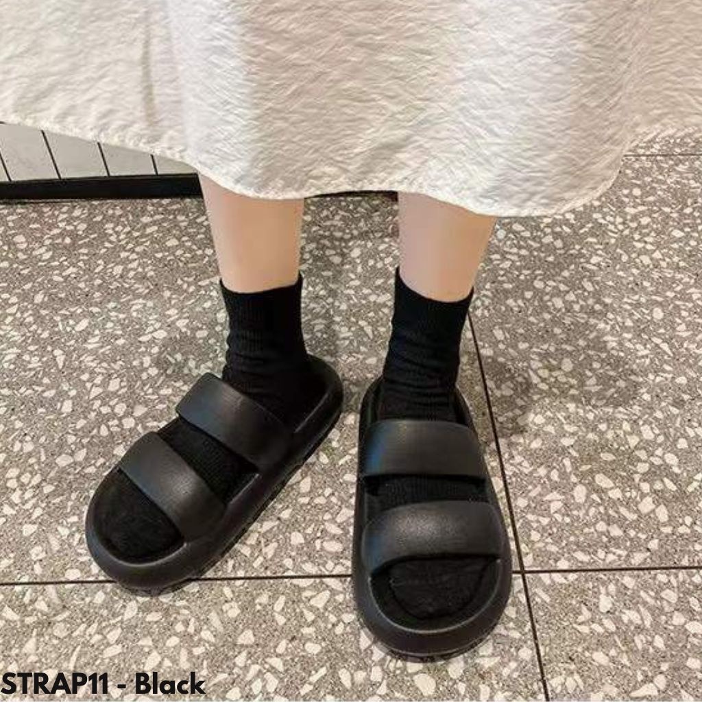 SANDAL KOREA KARET PRIA WANITA COUPLE UNISEX HITAM PUTIH BERKUALITAS ANTI SLIP RUMAH KERJA OOTD STRAP11