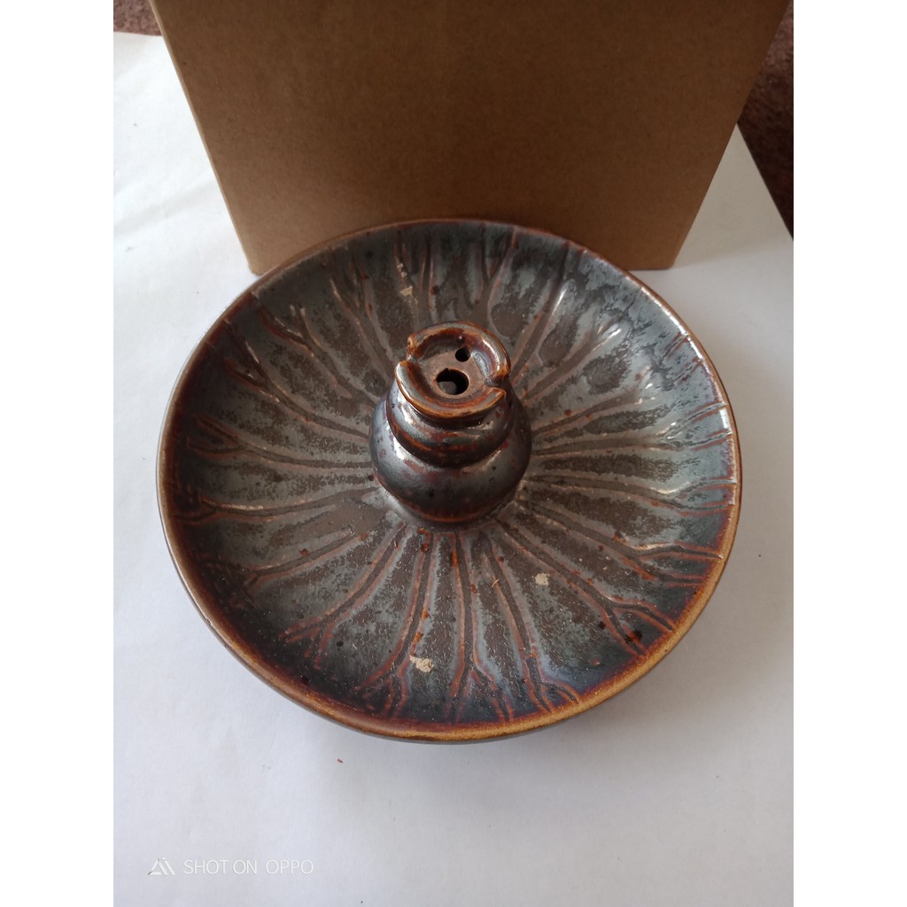 Tempat Dupa BudhaModel Lingkar