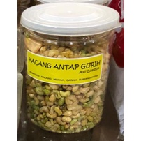 

Kacang Antap Gurih Khas Lombok