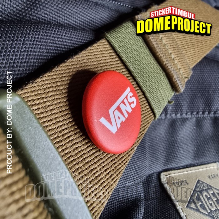 VANS MERAH PIN PENITI 25MM BUTTON PIN AKSESORIS ROMPI TAS