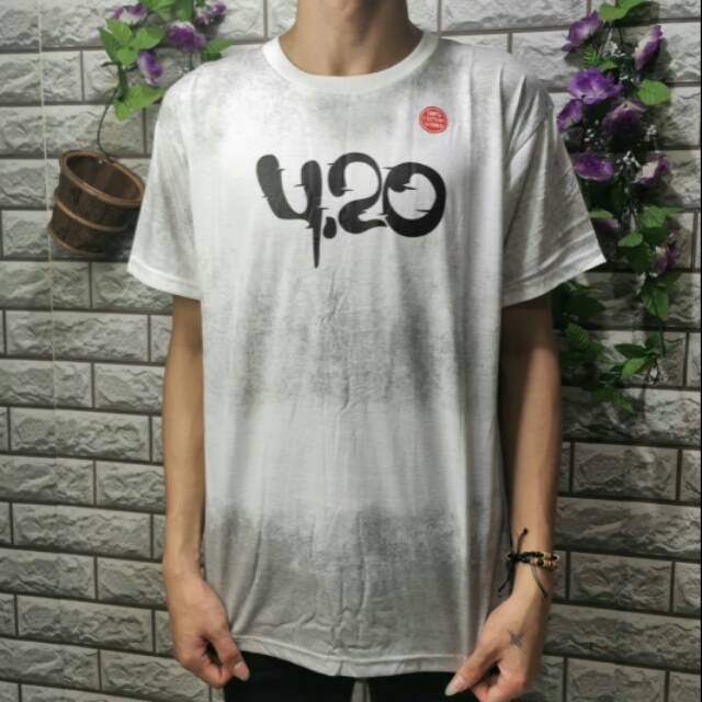 Tshirt kaos pria marcelo burlon.kaos pria 420 murah meriah