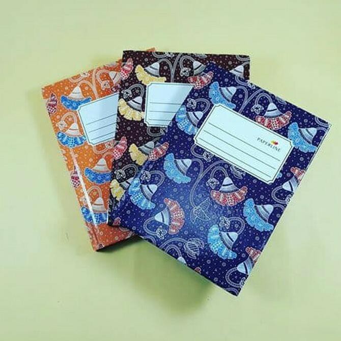

Buku tulis saku A6/oktavo hardcover