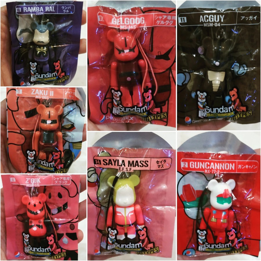 Gantungan Kunci Keychain Gundam Action Figure Bear Brick Original (B)