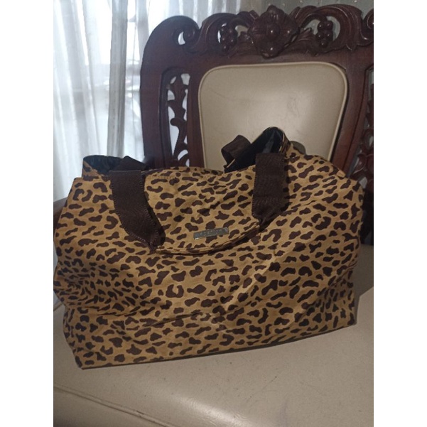 Tas Minggat Merk Fashion Motif Macan