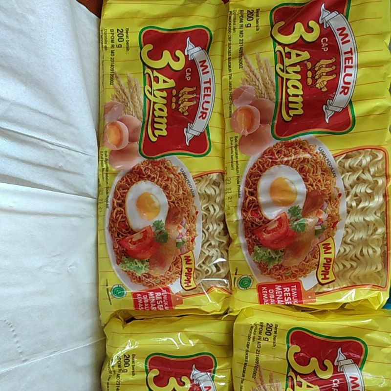 

Mie Telur 3 Ayam