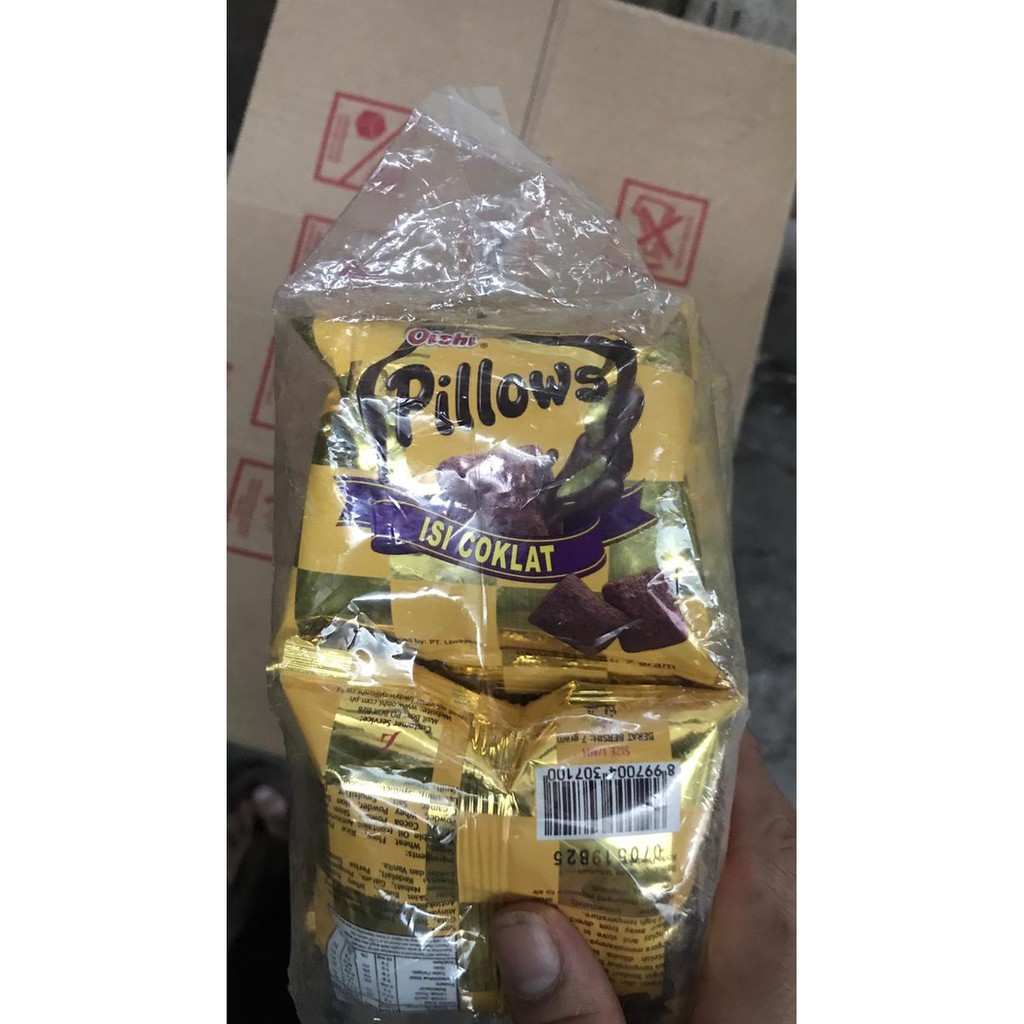 

BEST SELLER Oishi Pillows 1 Pak 20 x 7gr 7g 7 g gr Pillow Kecil Chocolate Coklat