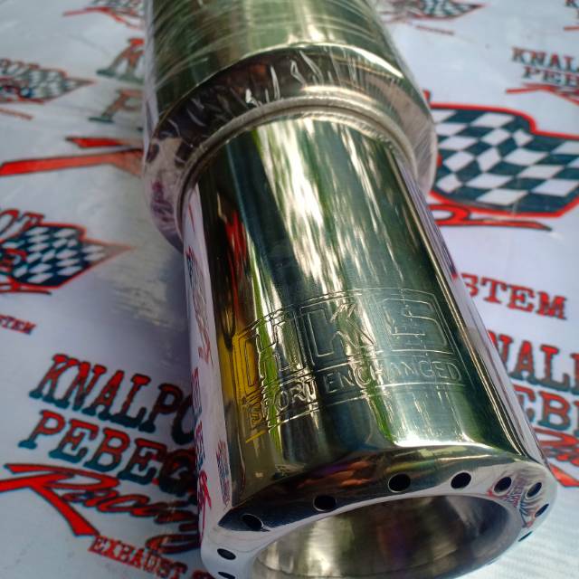 Knalpot mobil suara bas