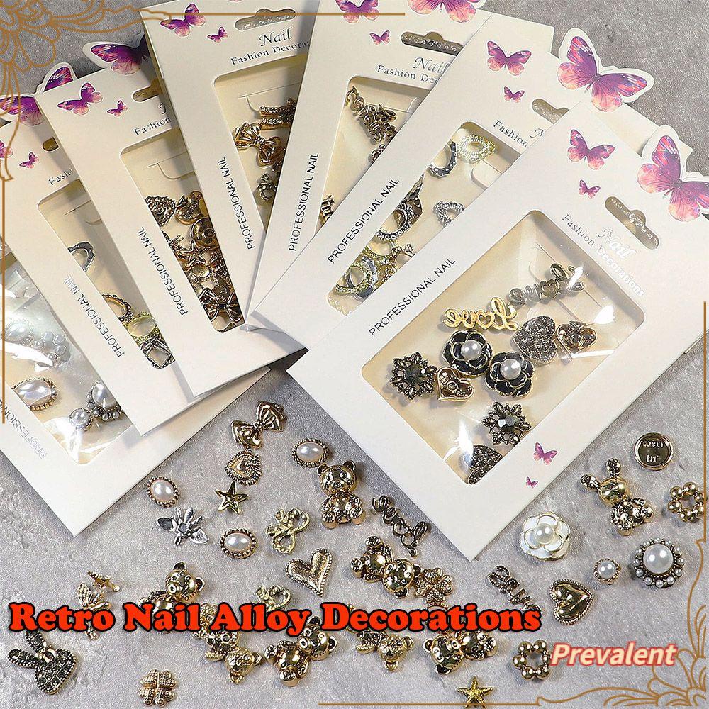 10pcs / Kantong Frame Foto Bentuk Hati Bahan Alloy Untuk Dekorasi Nail Art