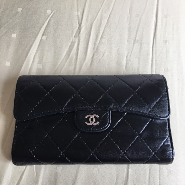 Preloved chanel wallet #12 only wallet dan sudah recolor