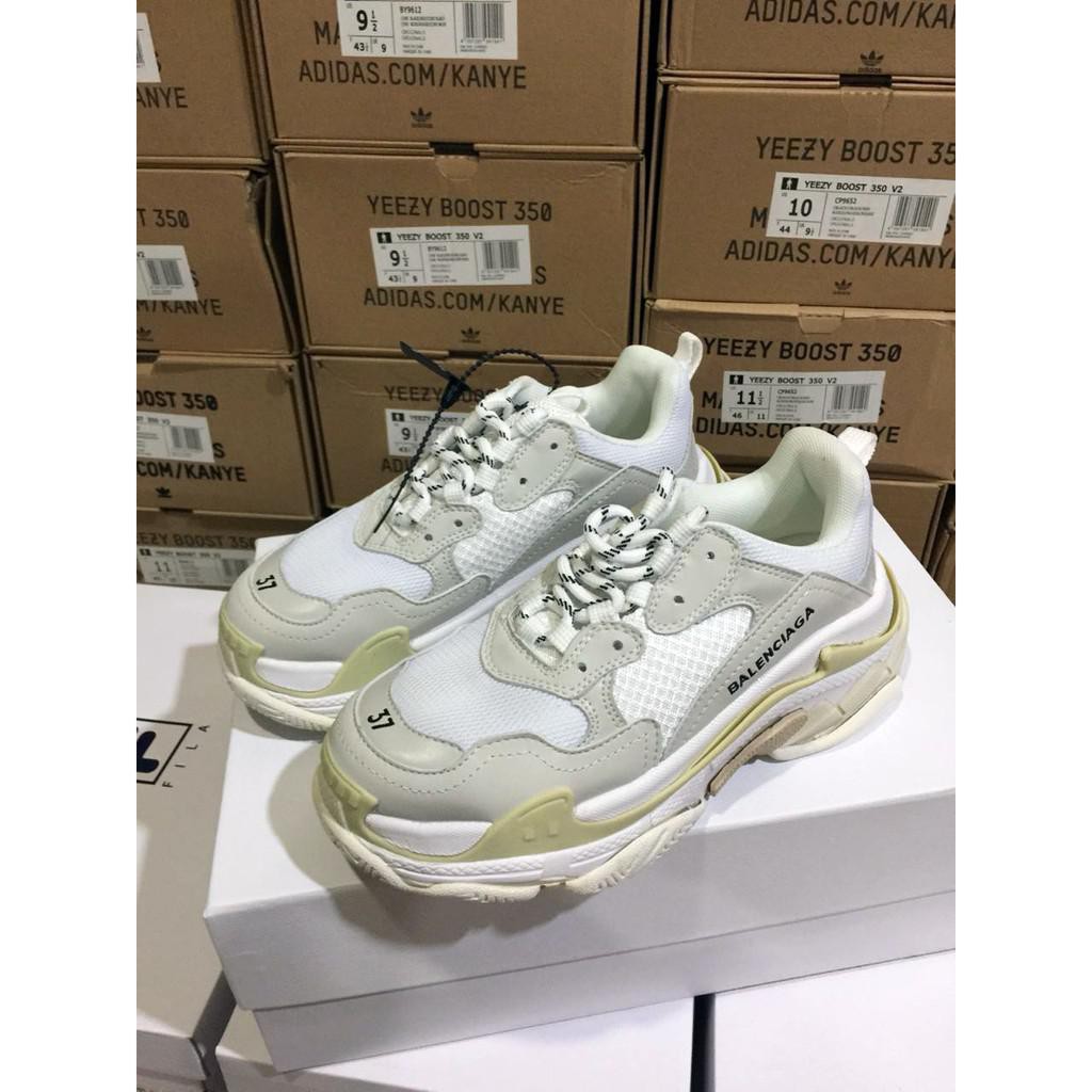 BALENCIAGA TRIPLE S WHITE PK, REAL PIC.