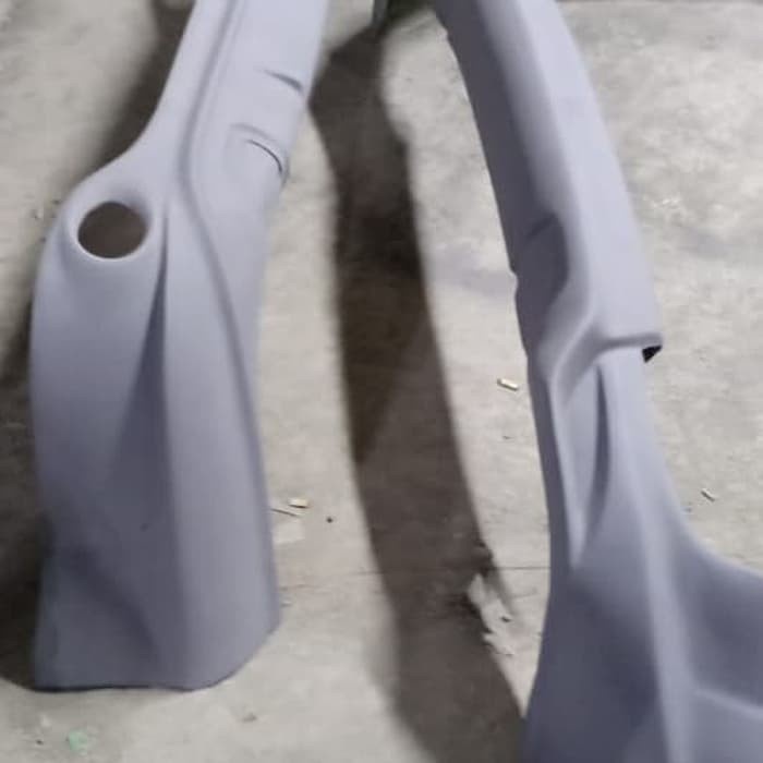 AKSESORIS MOBIL bodykit toyota fortuner trd2 2010 .