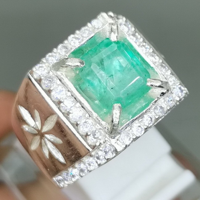 Cincin Perak Batu Hijau Zamrud Asli Original Bermemo Lab