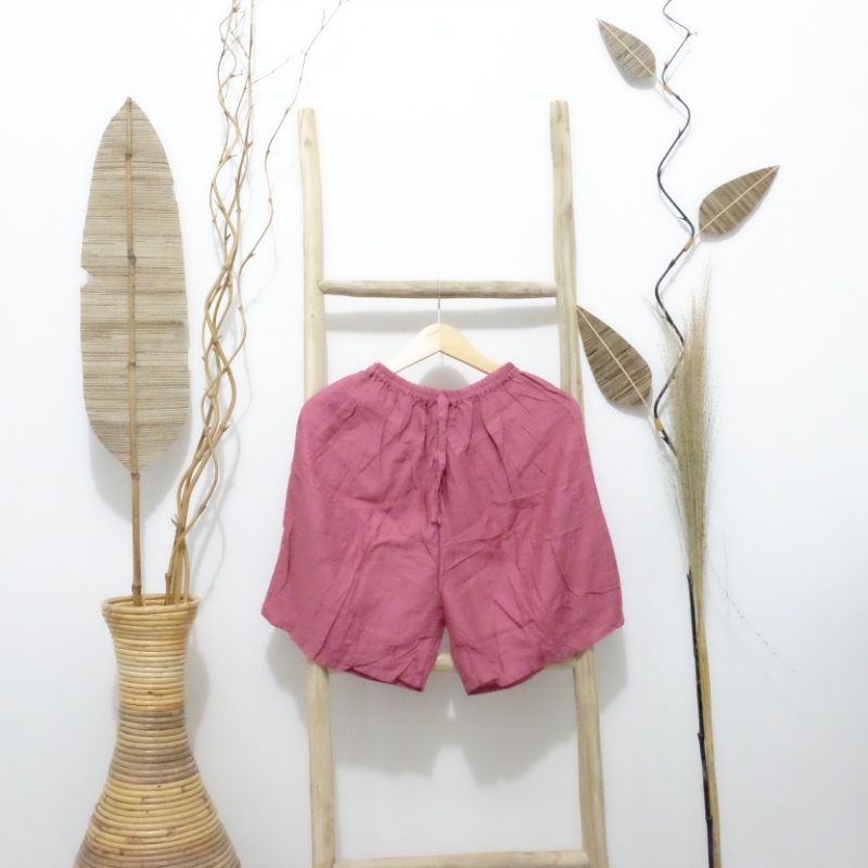 Celana Pendek Rayon Polos Jumbo