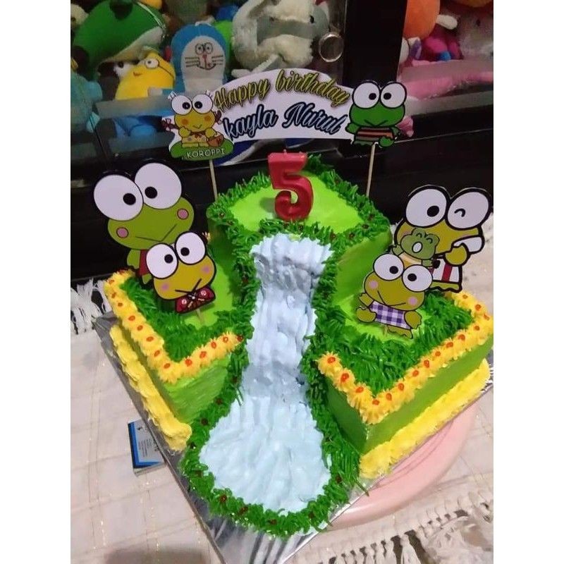 

kue ultah tema keropi